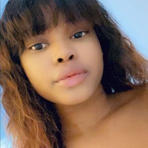 Meet your Posher, Stephani